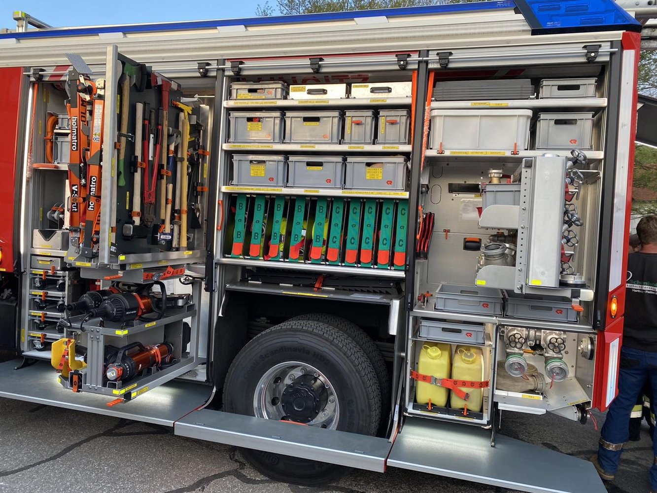 🎉 Unser neues HLF3 ist eingetroffen und einsatzbereit! 🚒🚨