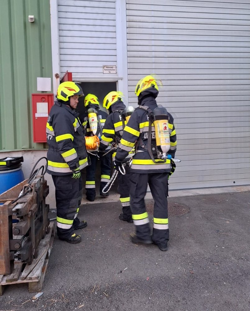🔥🚒 Brandübung mit Menschenrettung 🔥🚒