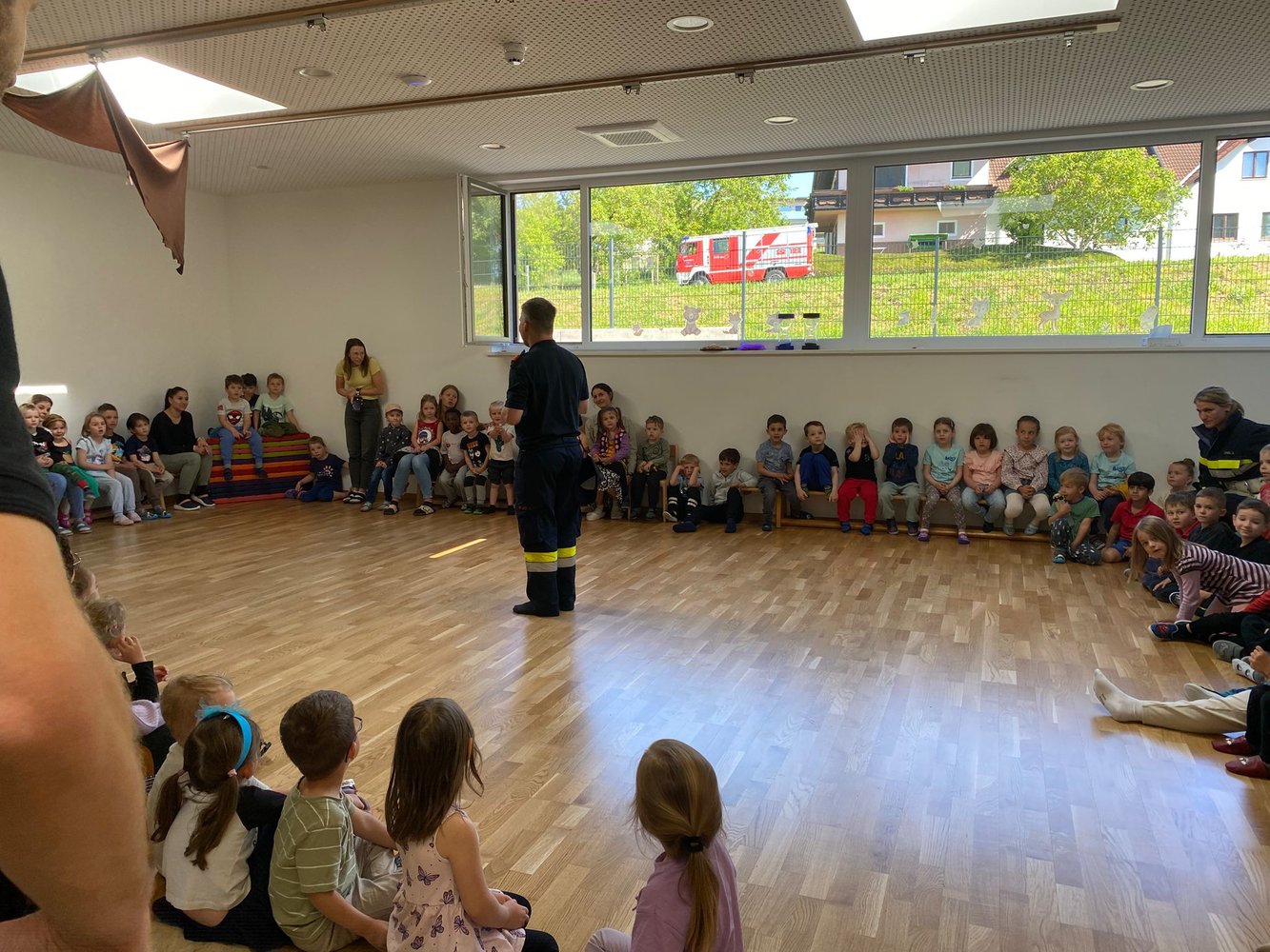 Zu Besuch bei Kindergrippe, Kindergarten und Volksschule